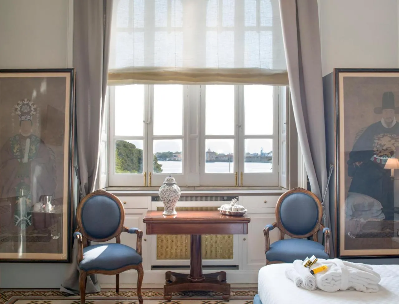 Vittoria - House Of Charme Bed & Breakfast Messina