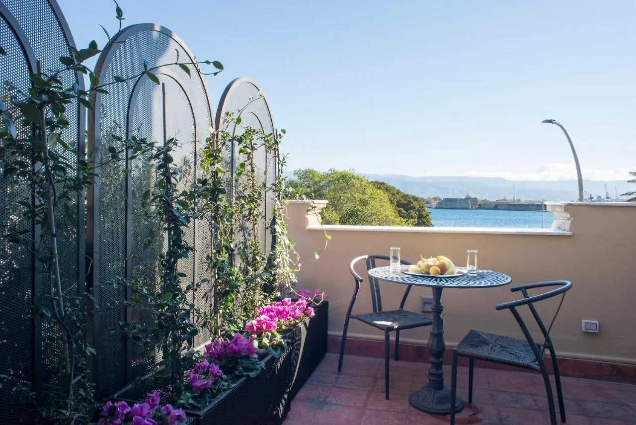 Bed and Breakfast Vittoria - House Of Charme Messina